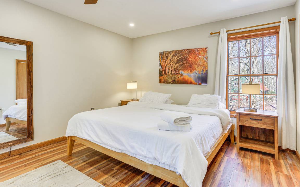 Photo of Bedroom in East Stroudsburg