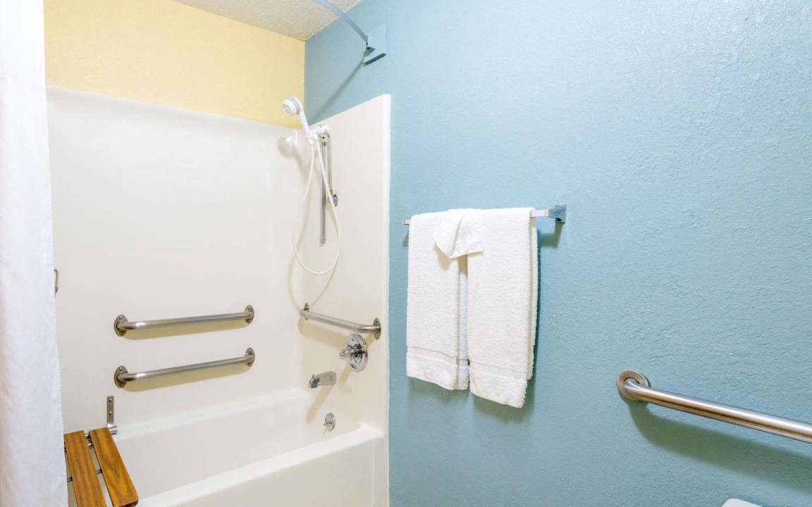 Photo of Bathroom in Huber Heights