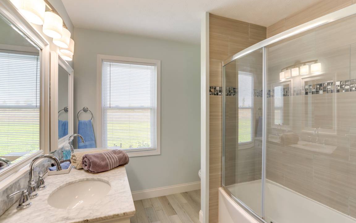 Photo of Bathroom in Port Clinton