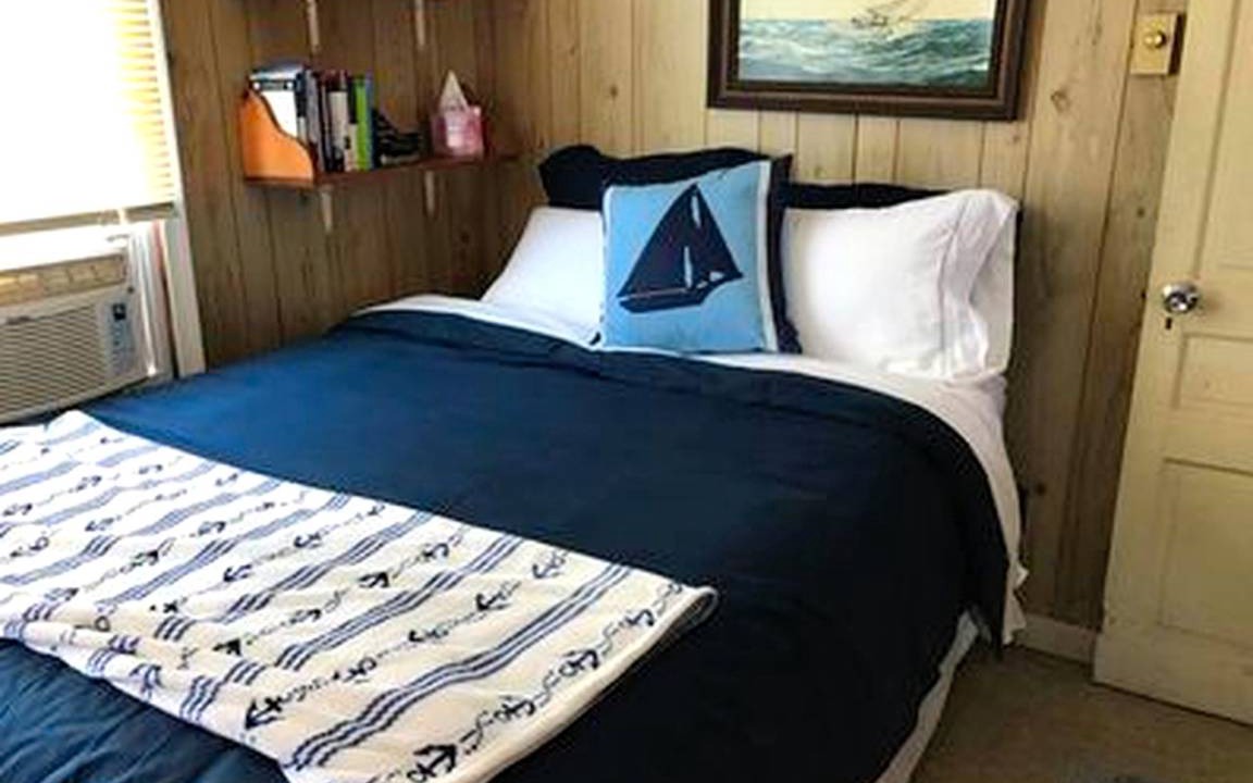 Photo of Bedroom in Downe