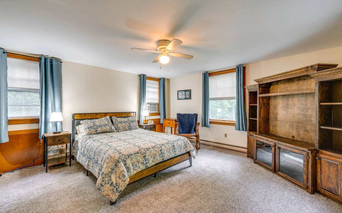 Photo of Bedroom in Carbondale