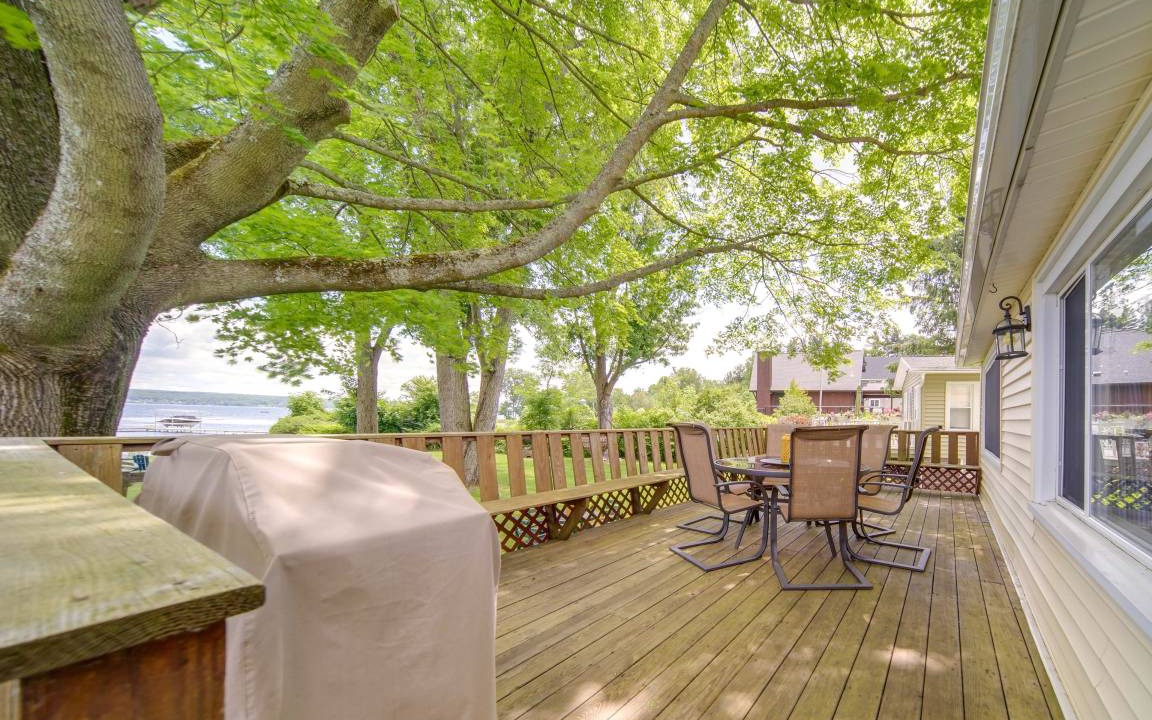 Photo of Patio Balcony in Chautauqua