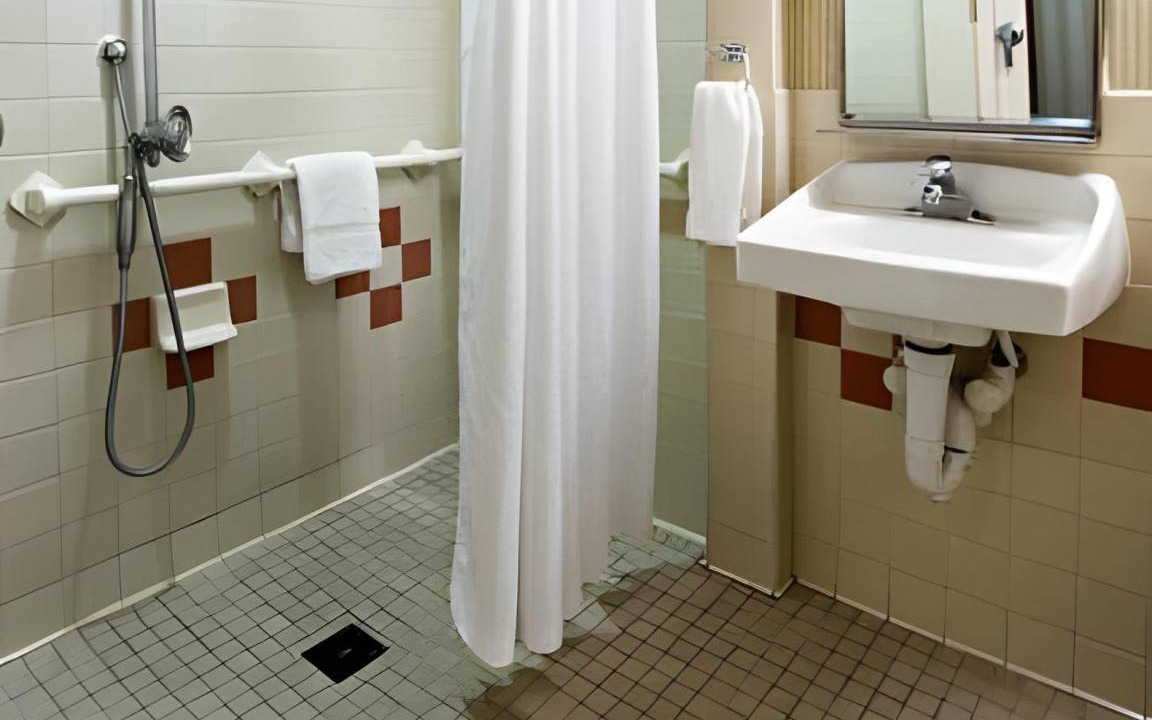 Photo of Bathroom in Oxford Valley