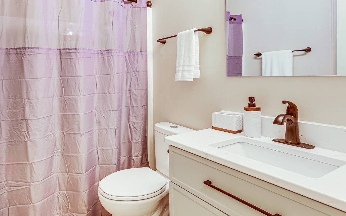 Photo of Bathroom in Meyers Lake