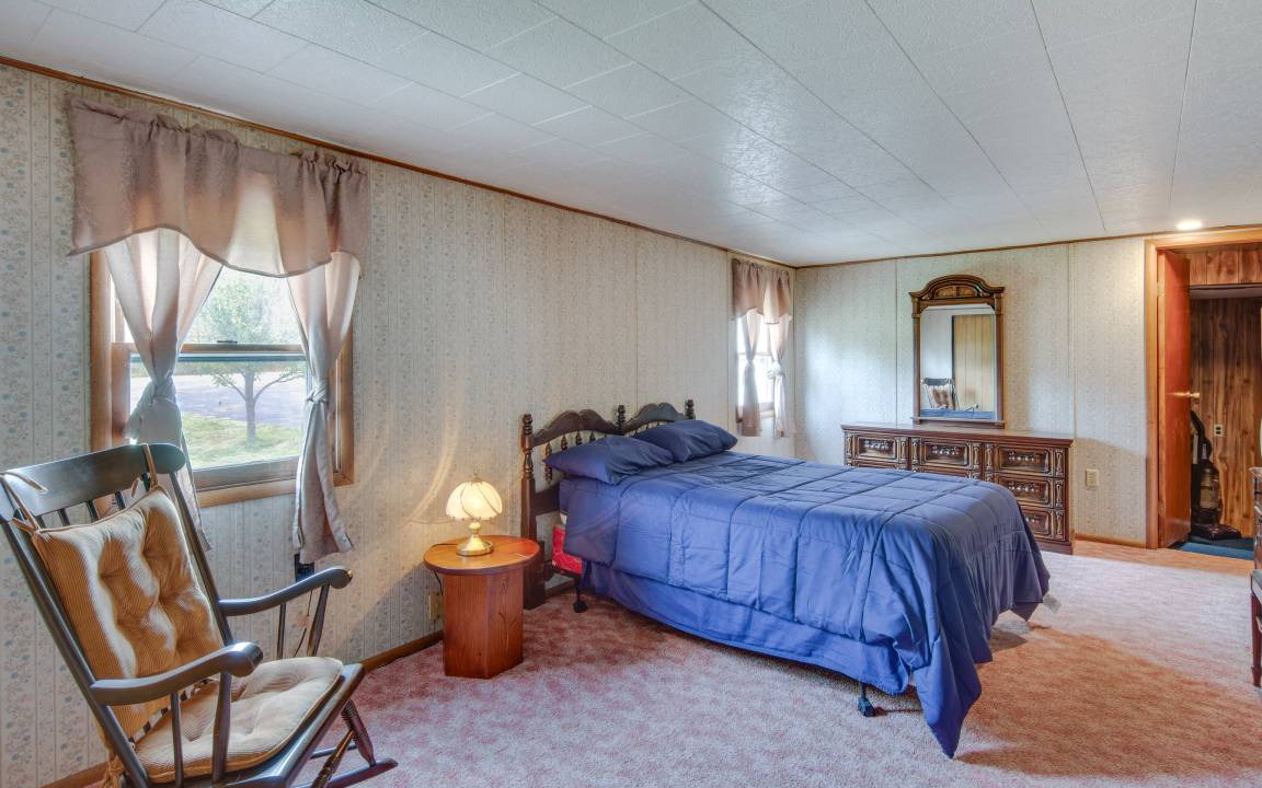 Photo of Bedroom in Eldred