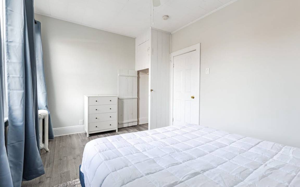 Photo of Bedroom in West Side