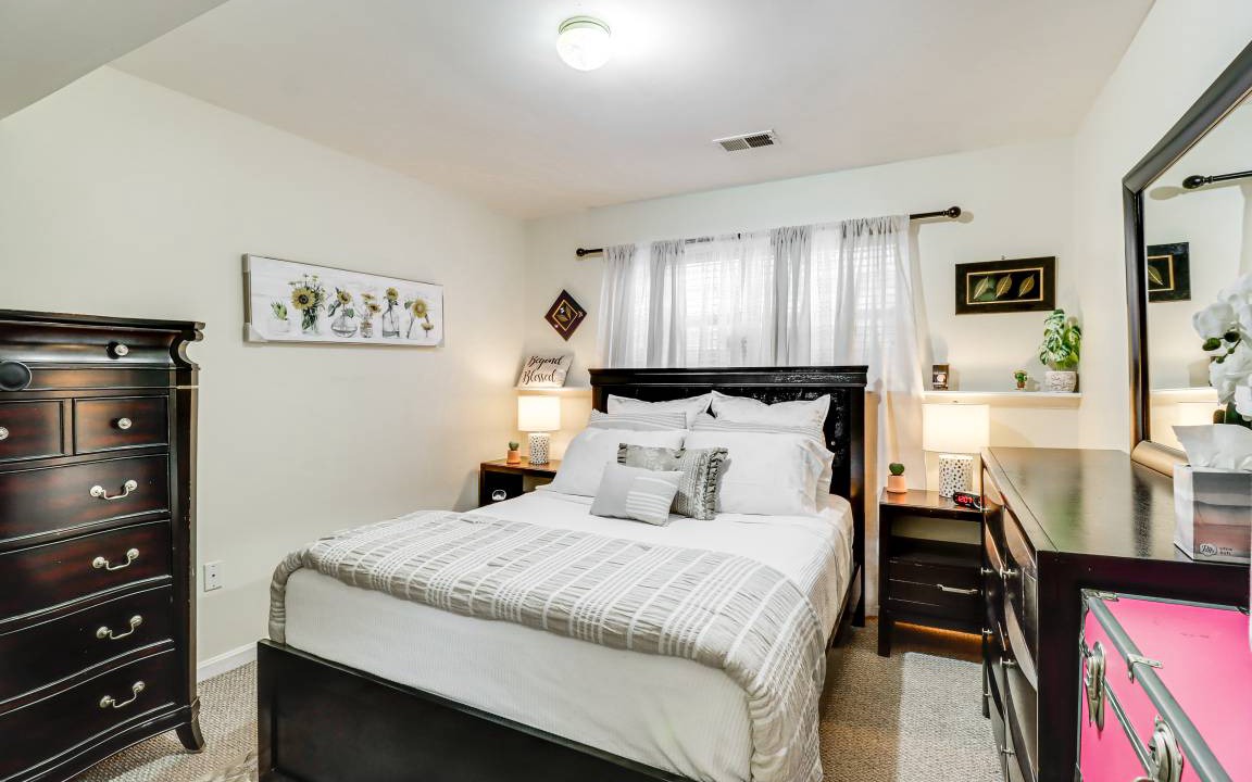 Photo of Bedroom in Centreville