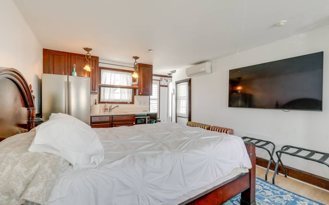 Photo of Bedroom in North End