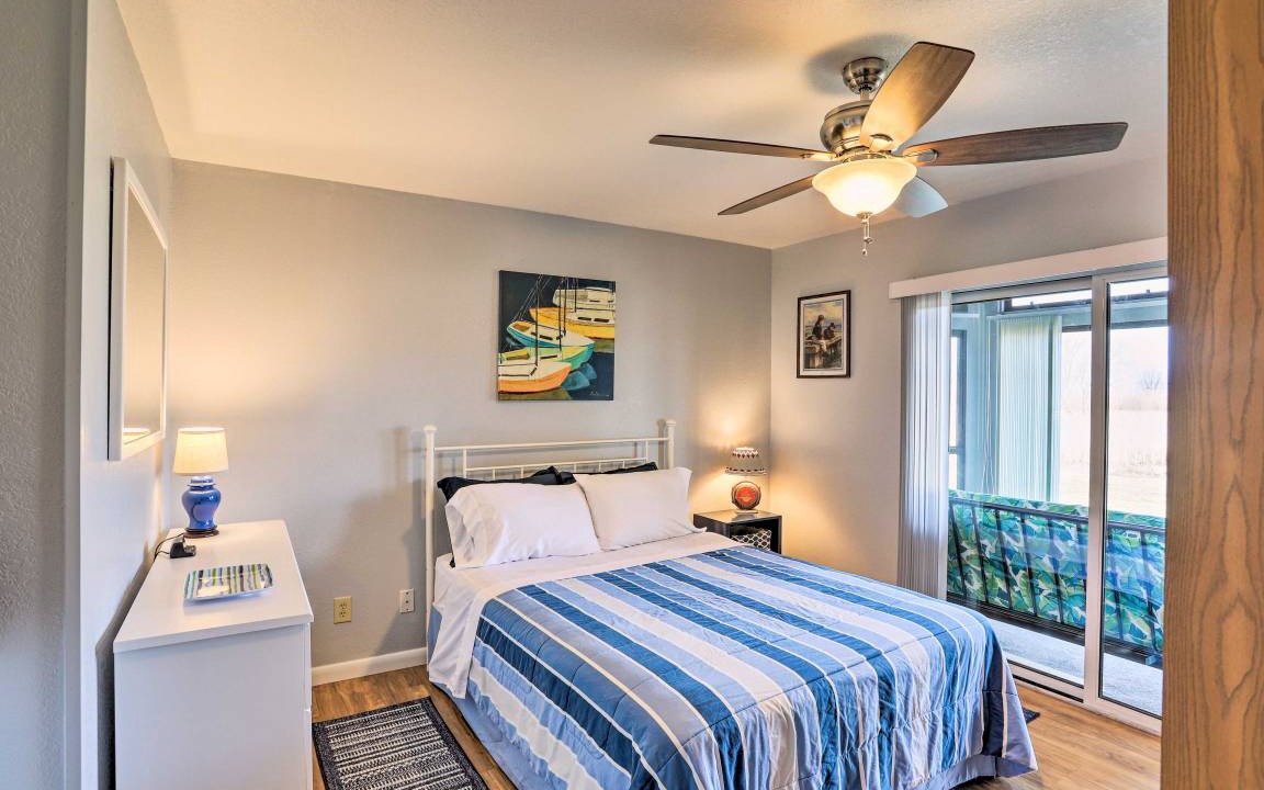 Photo of Bedroom in Oak Harbor