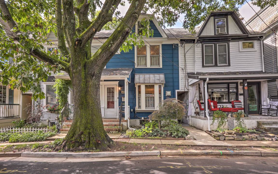 Photo of Buildings in Lambertville