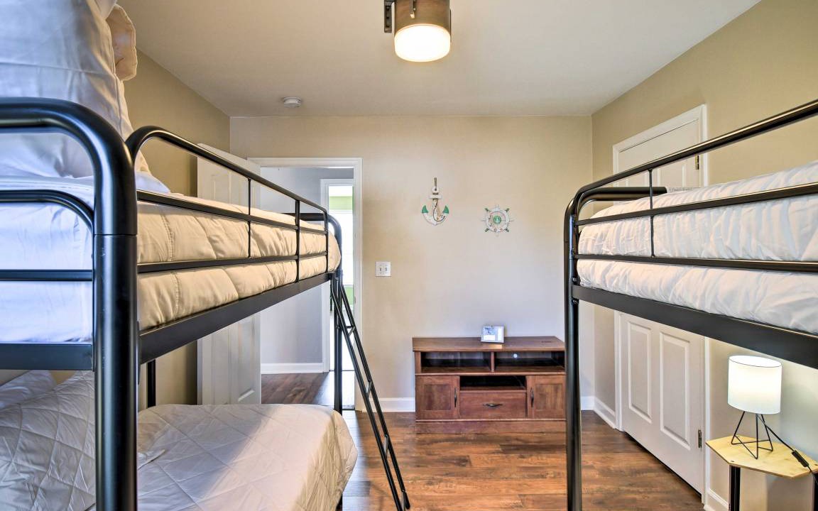 Photo of Bedroom in Bayview