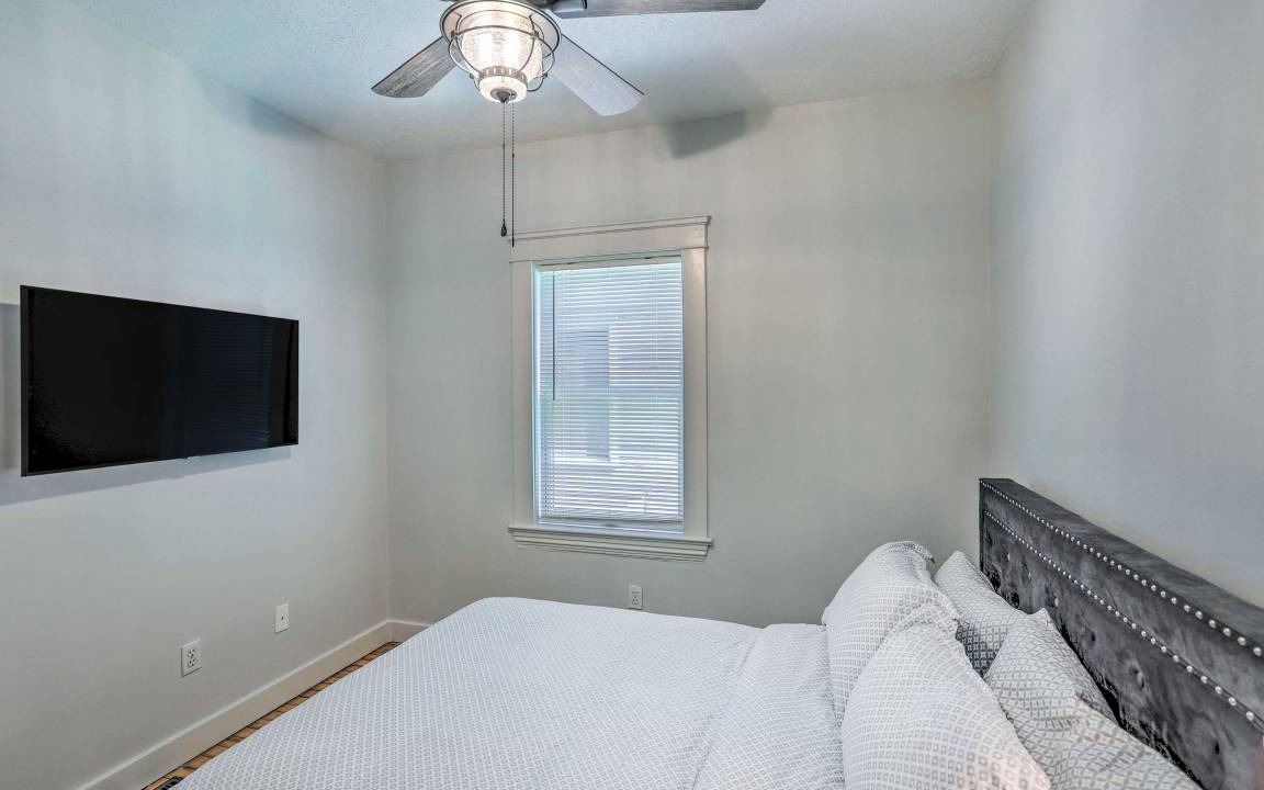 Photo of Bedroom in Tremont