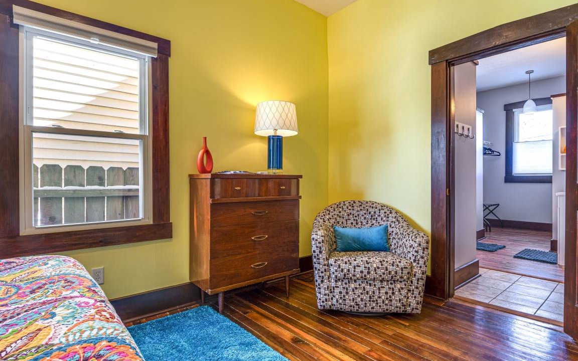Photo of Bedroom in Fountain Square