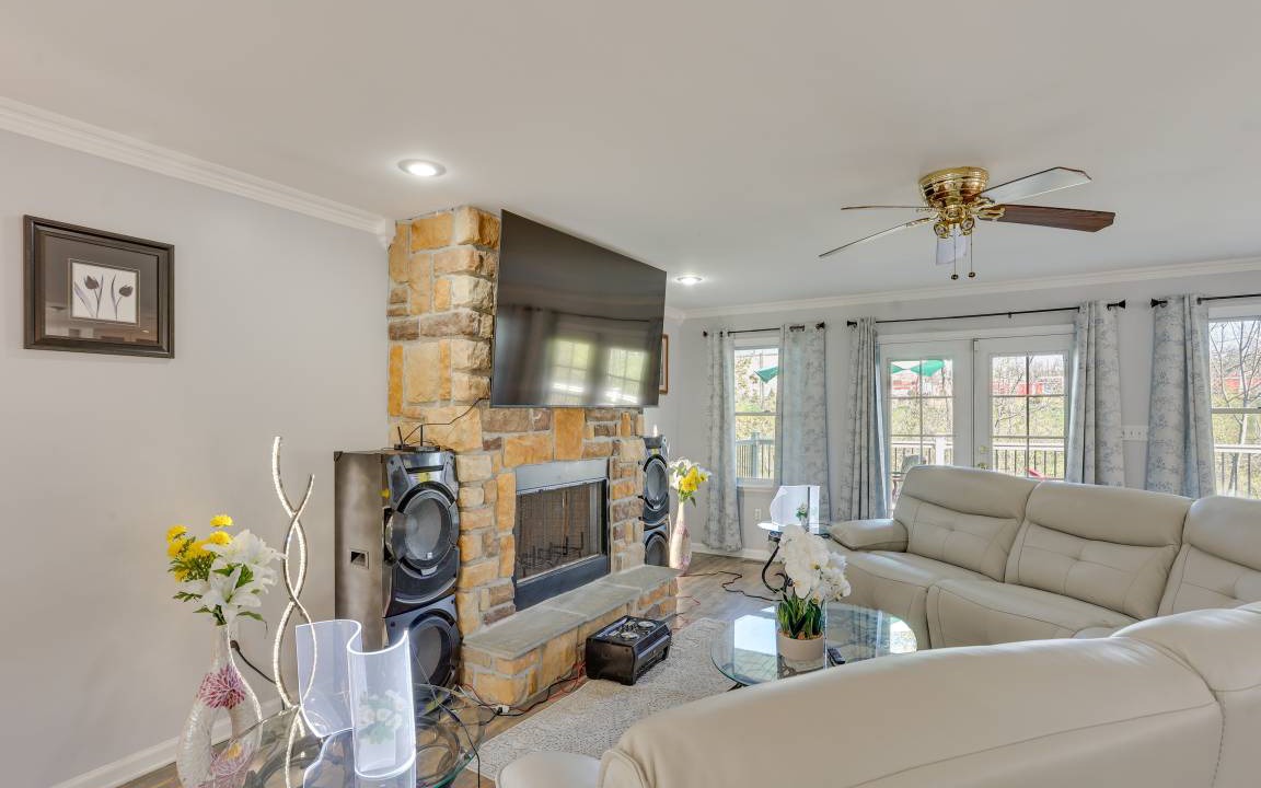 Photo of Livingroom in Harrisburg