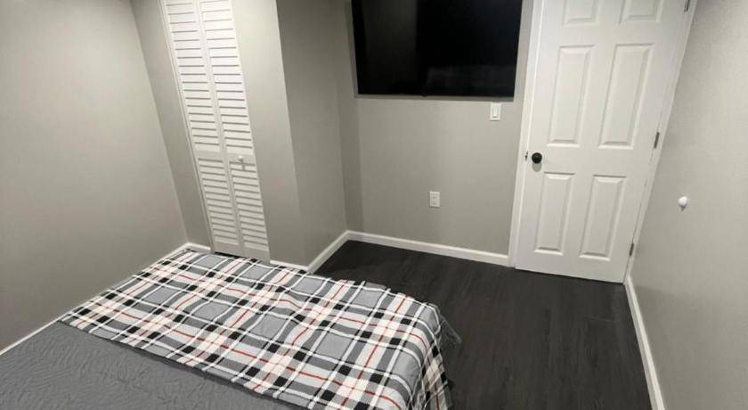 Photo of Bedroom in Weequahic