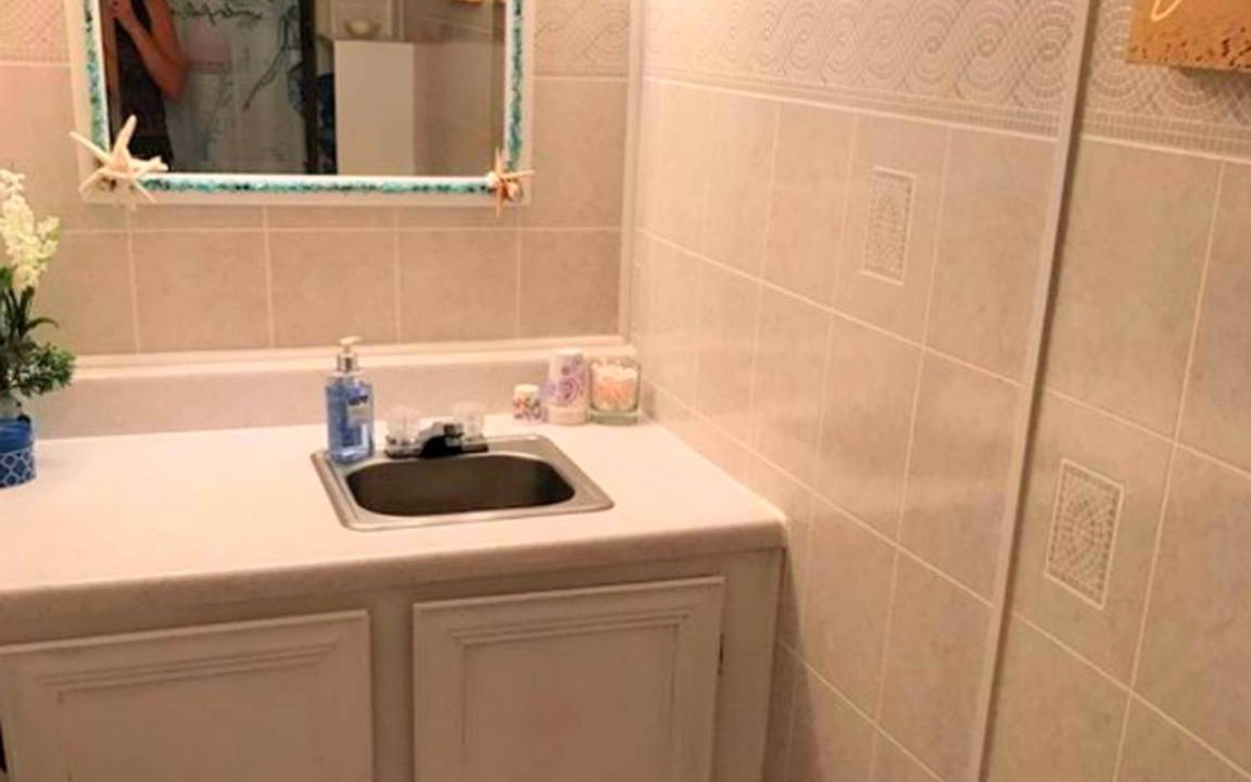 Photo of Bathroom in Downe