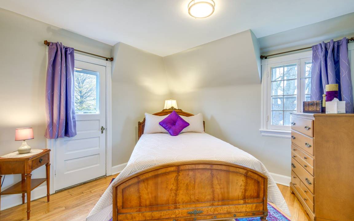Photo of Bedroom in Garfield Heights