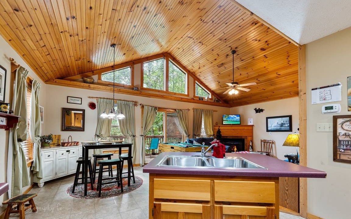 Photo of Kitchen in Pigeon Forge