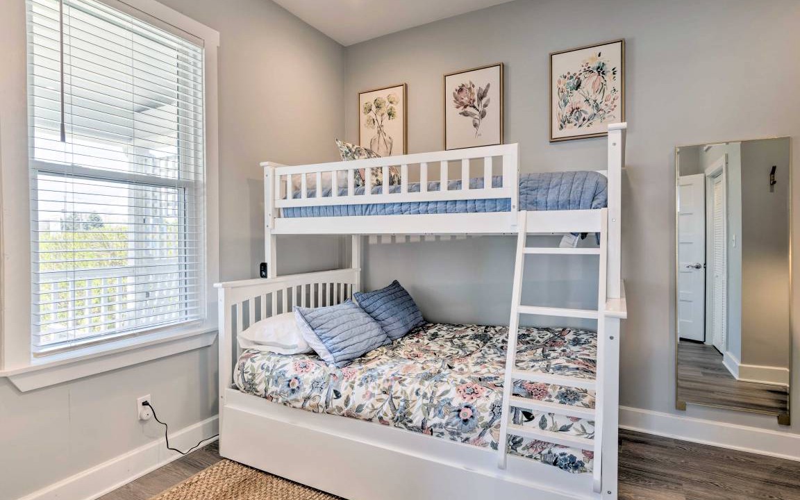 Photo of Bedroom in Noblesville