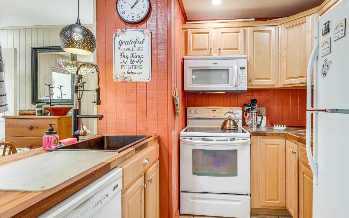 Photo of Kitchen in Snowshoe