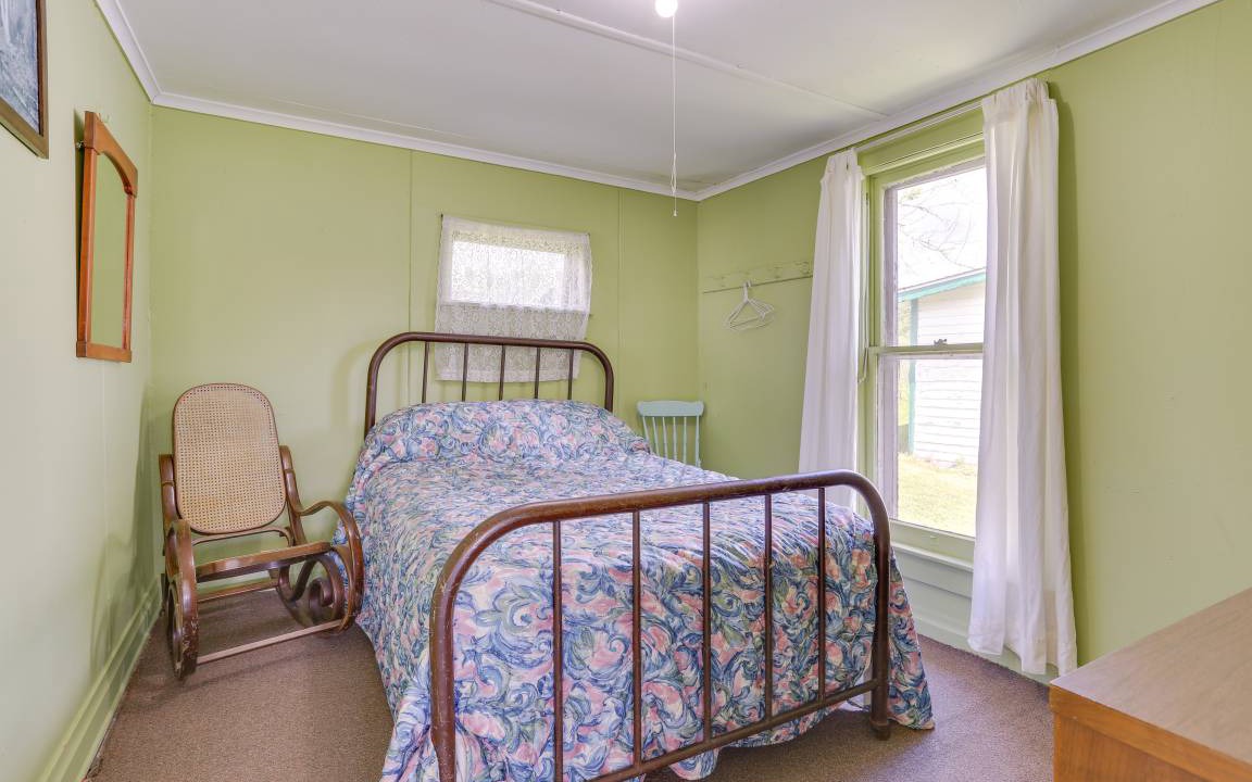 Photo of Bedroom in White Mills