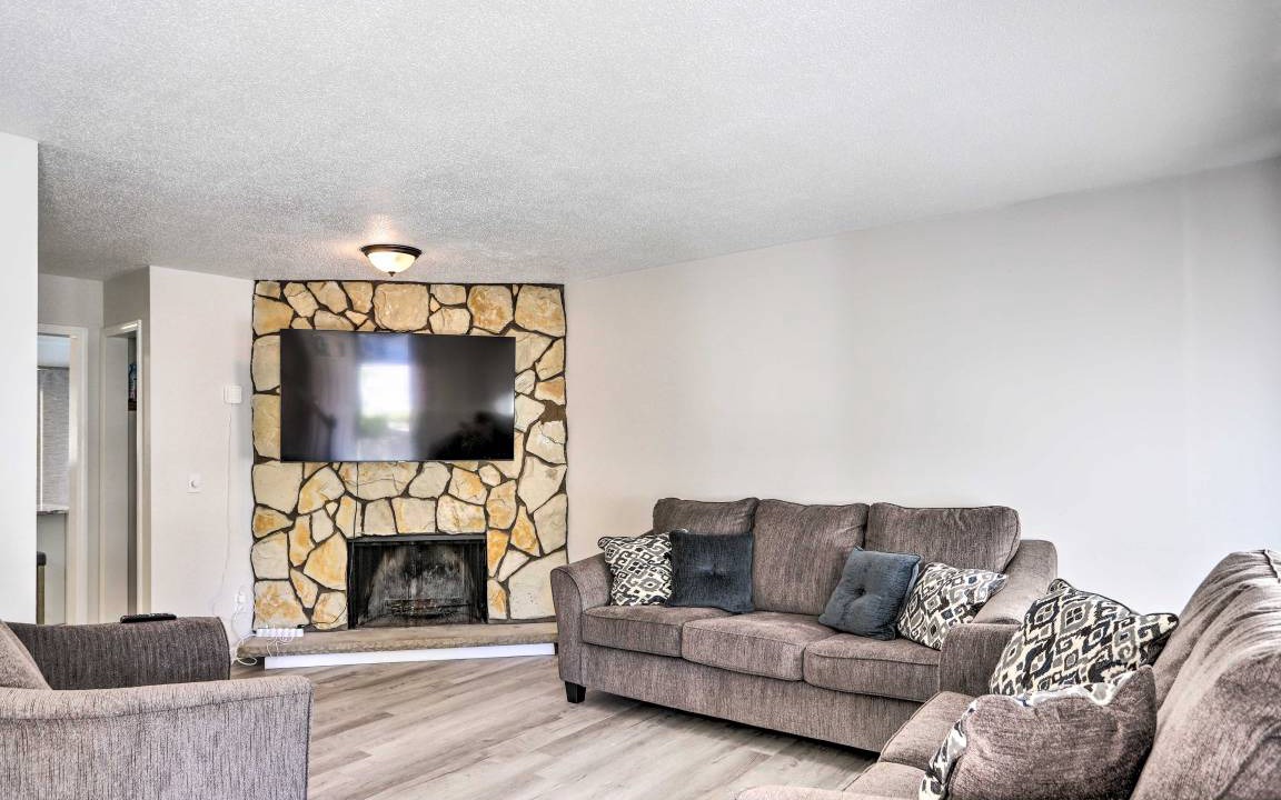 Photo of Livingroom in Bedford