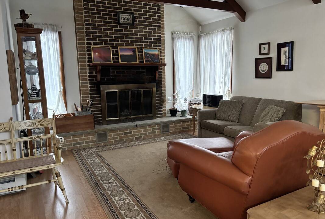 Photo of Livingroom in Aquashicola