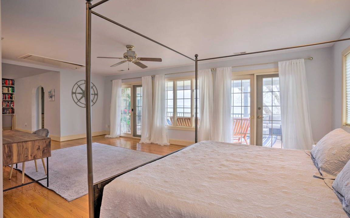 Photo of Bedroom in Urbanna