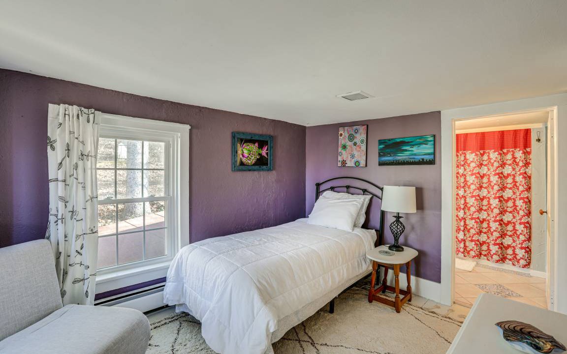 Photo of Bedroom in Lambertville