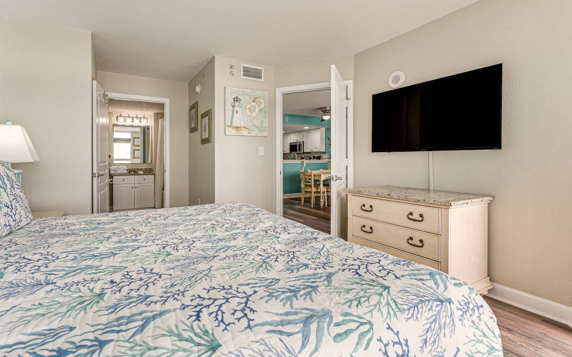 Photo of Bedroom in Crescent Beach