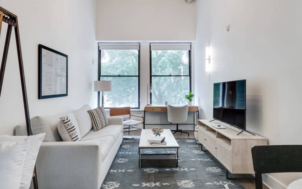 Photo of Livingroom in Center City East