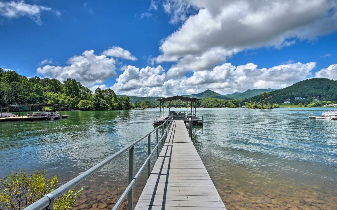 Photo of Others in Hiawassee