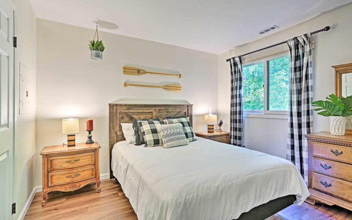 Photo of Bedroom in Vernon