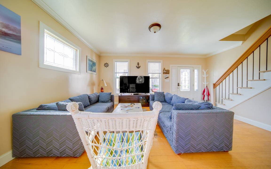 Photo of Livingroom in Ashtabula