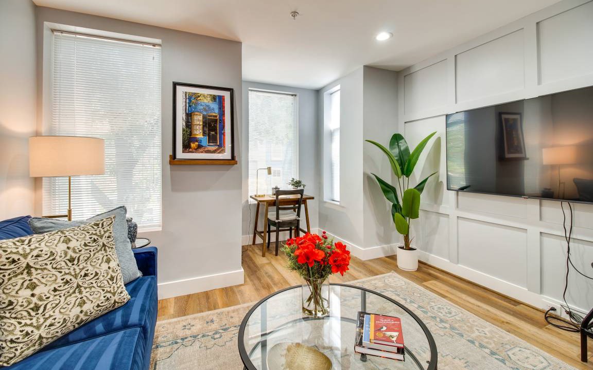 Photo of Livingroom in Old Town Alexandria