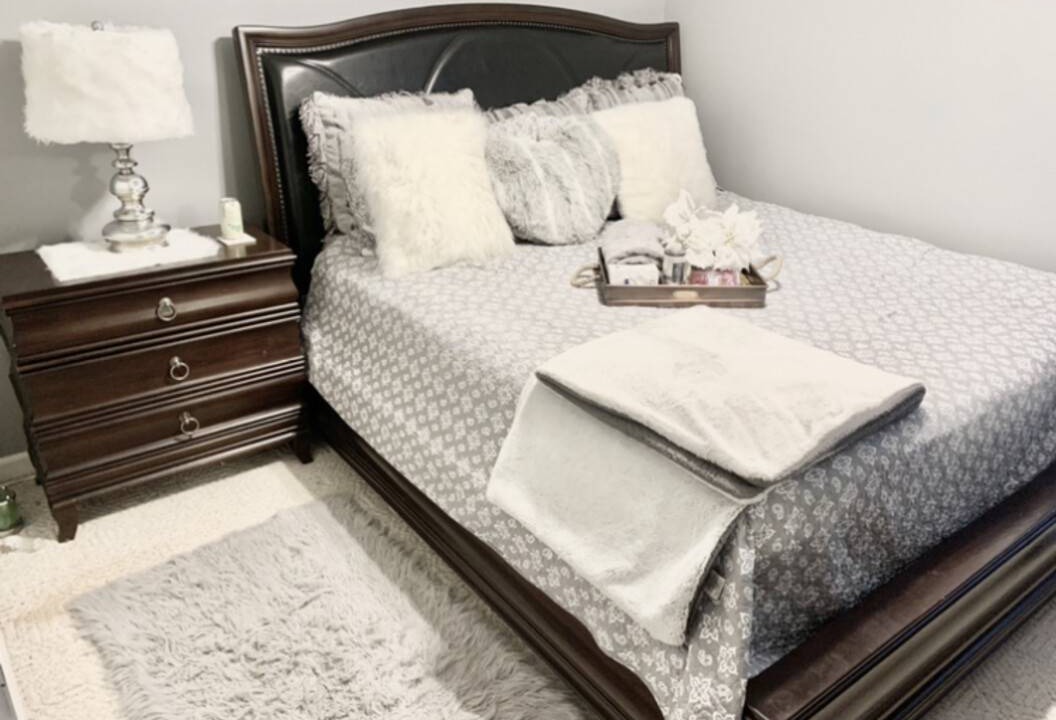 Photo of Bedroom in Gallatin