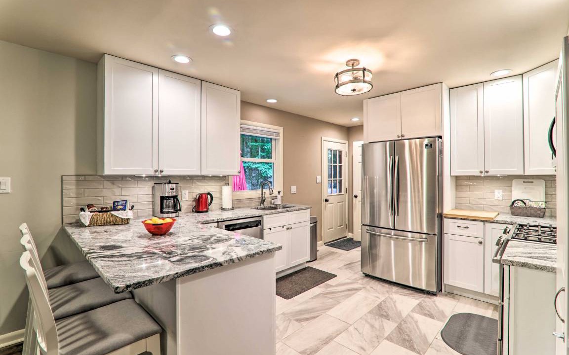 Photo of Kitchen in Locust Lake Village