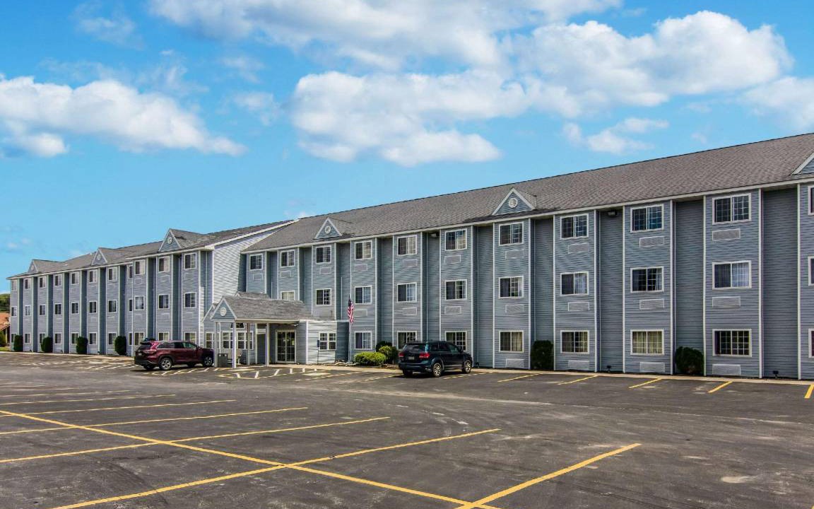 Photo of Buildings in Mercer
