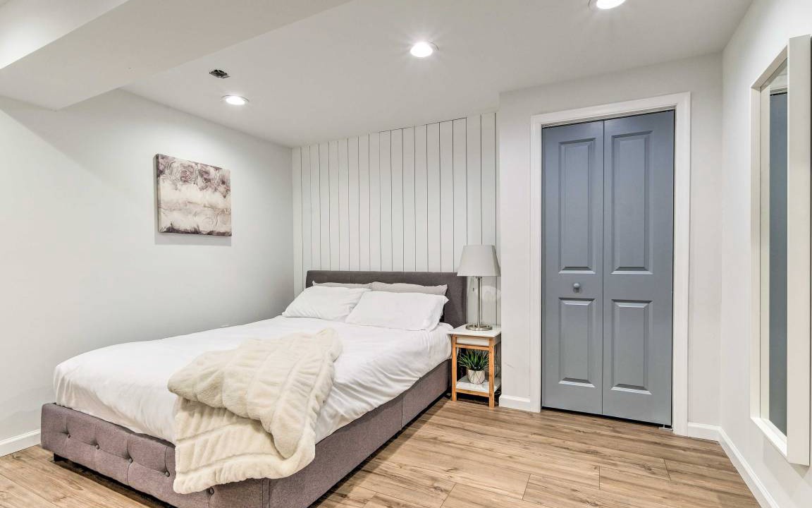 Photo of Bedroom in Landover