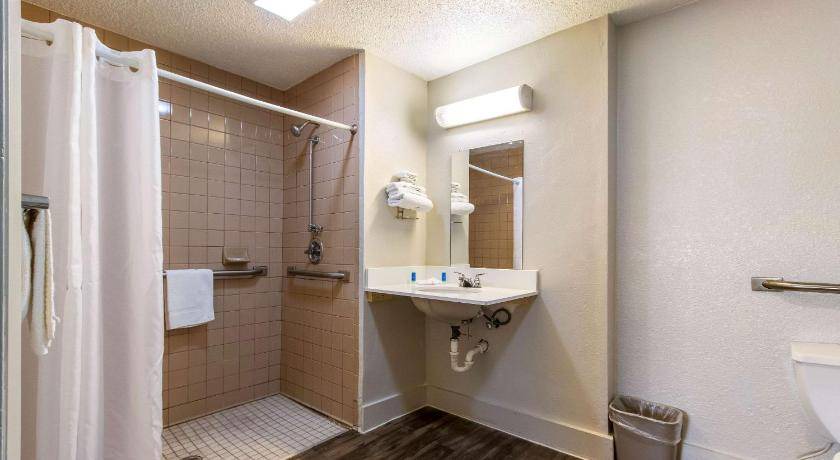 Photo of Bathroom in North Canton