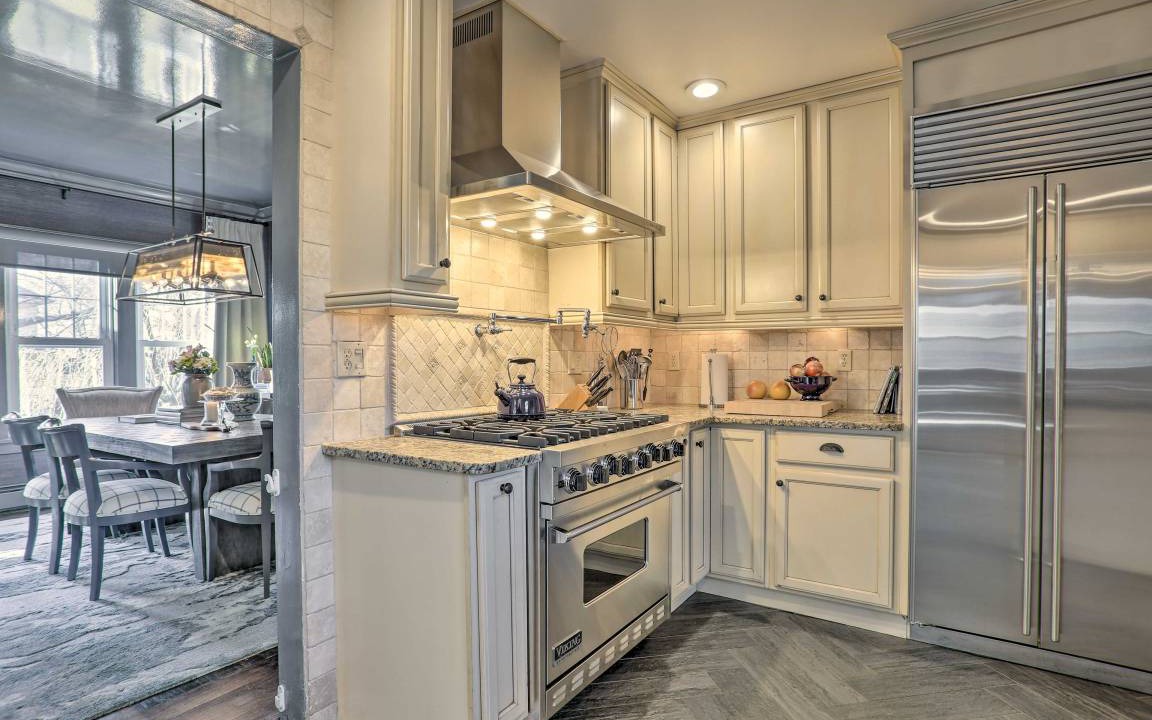 Photo of Kitchen in Teaneck