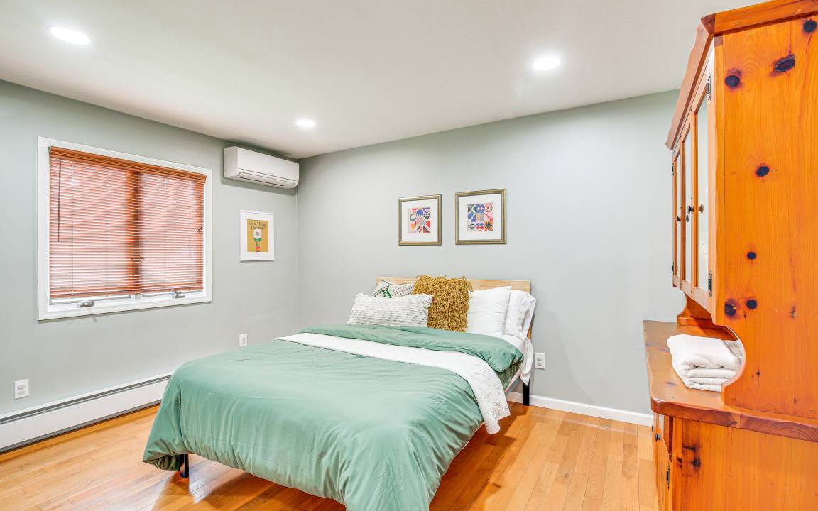 Photo of Bedroom in Hopewell Junction