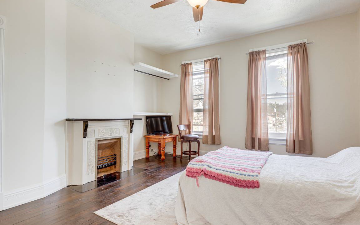 Photo of Bedroom in Latonia