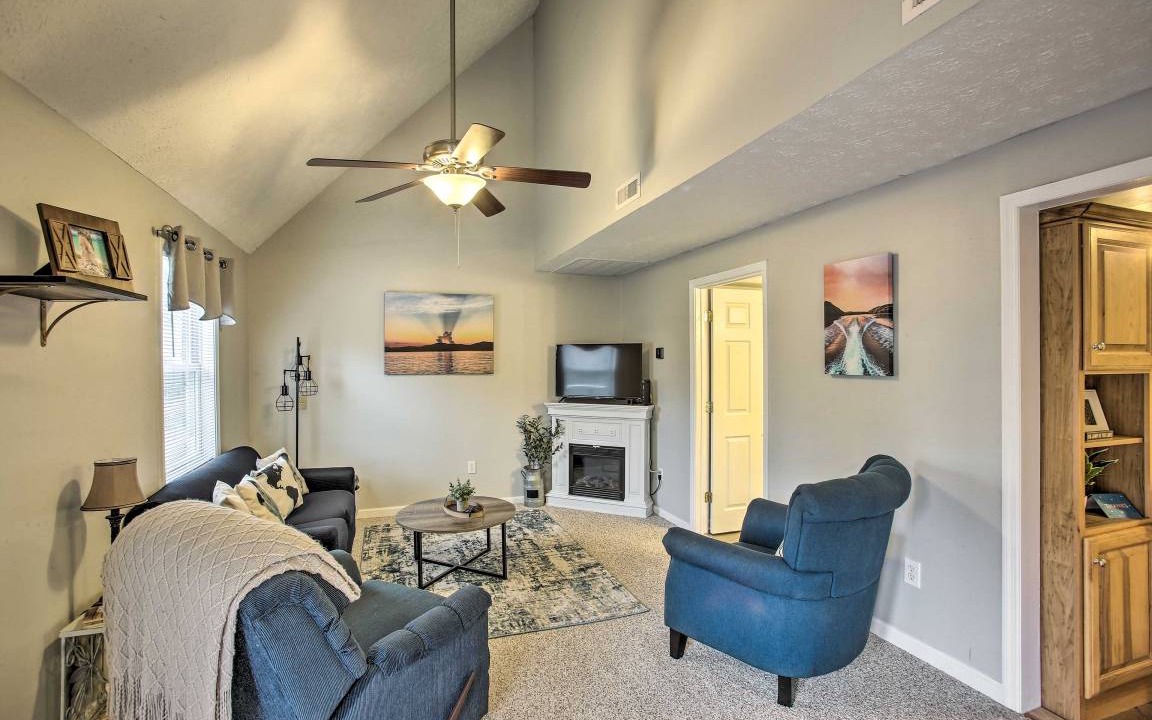 Photo of Livingroom in Albany