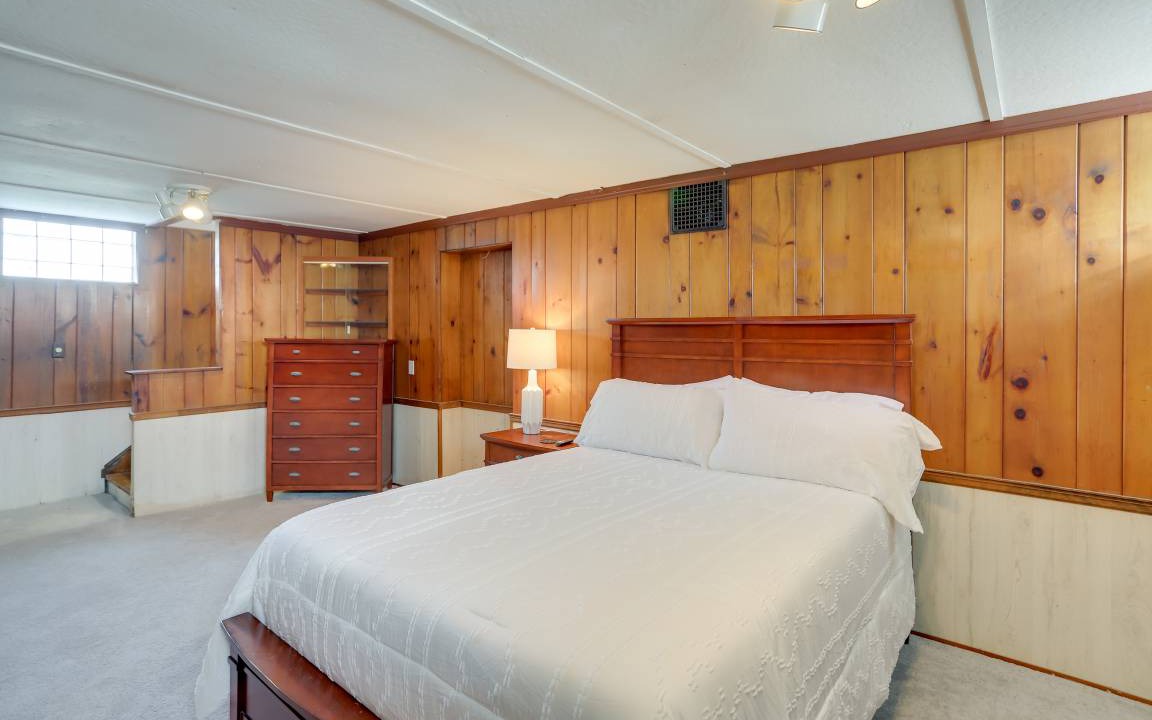 Photo of Bedroom in Avon Lake
