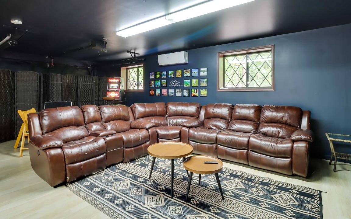 Photo of Livingroom in East Stroudsburg