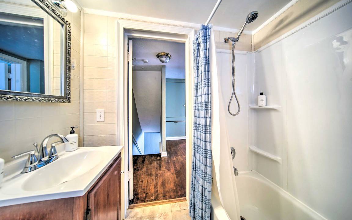 Photo of Bathroom in Eastlake