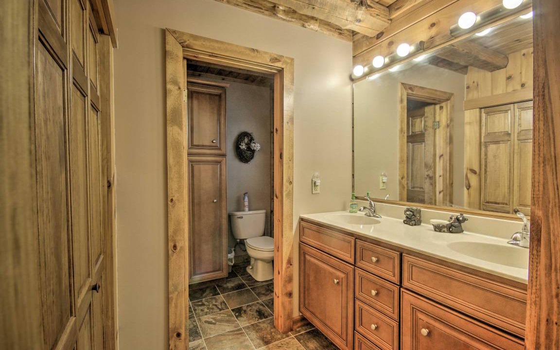 Photo of Bathroom in James Creek