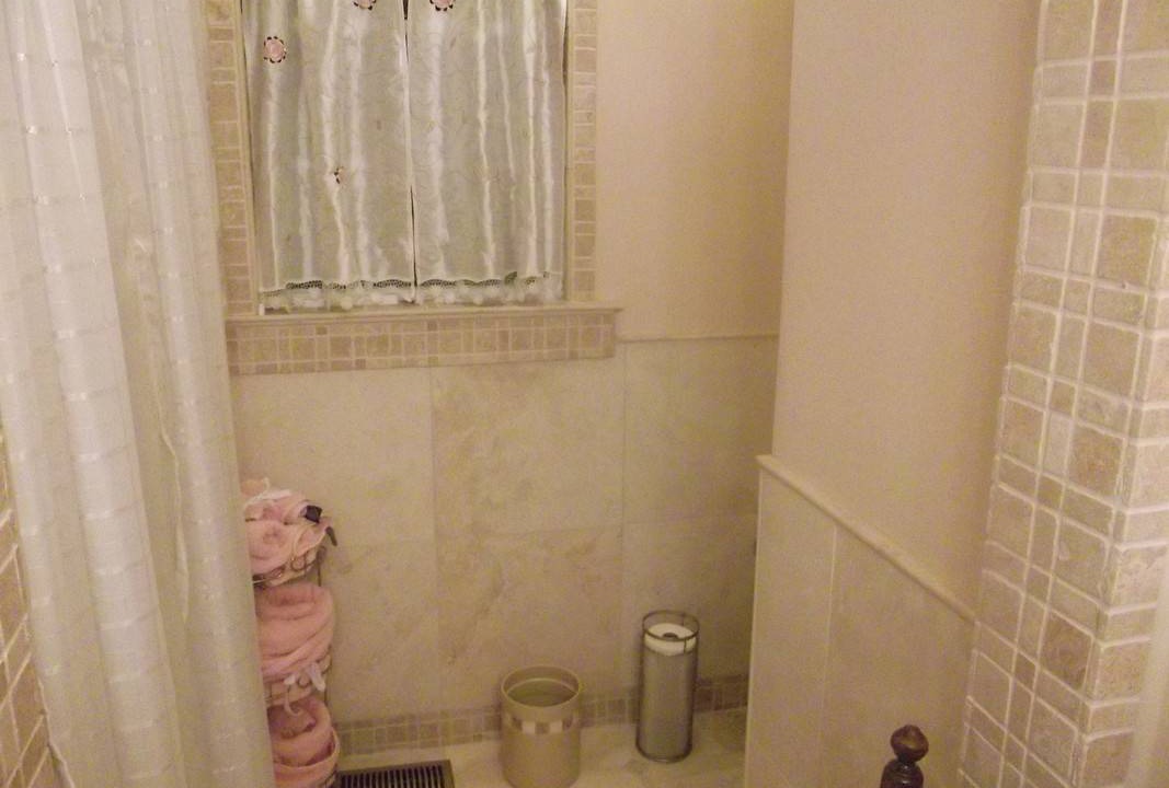 Photo of Bathroom in Blue Anchor