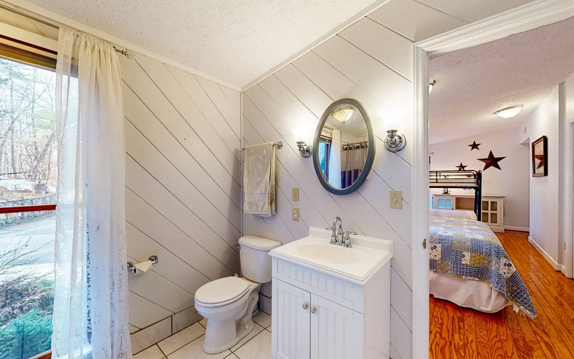 Photo of Bathroom in Pulaski
